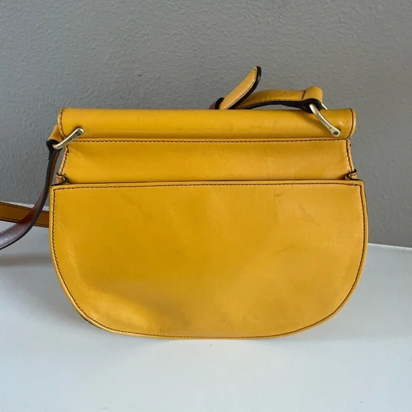 Vera Bradley purse - Picture 2 of 6